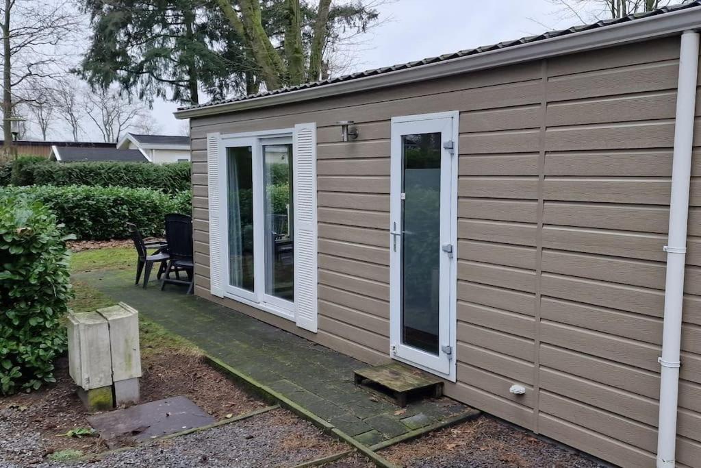 Mooi Chalet Op Prachtige Plek In Het Groen Voorthuizen Exterior photo